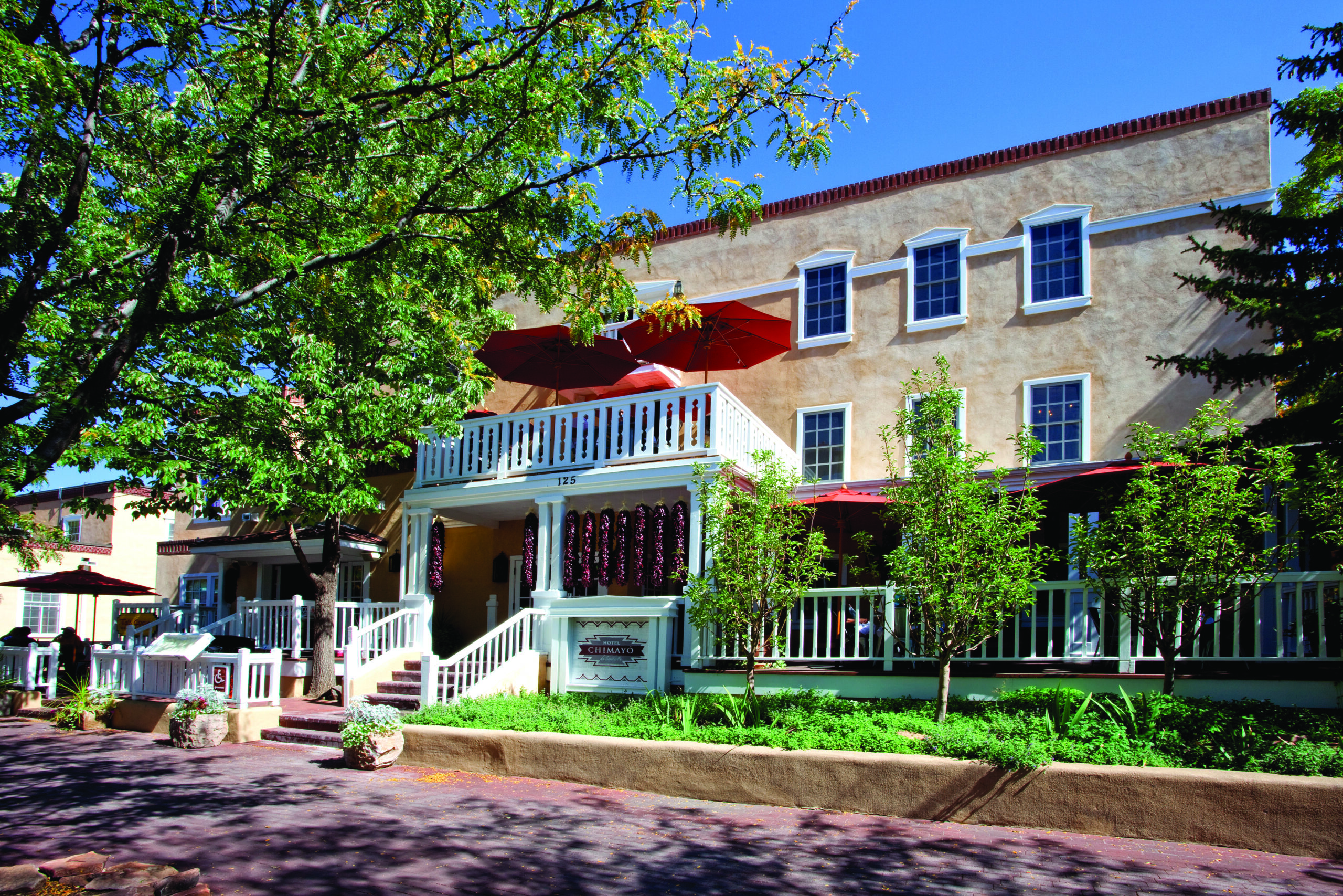 Hotel de Chimayo: Woven in Time and Tradition