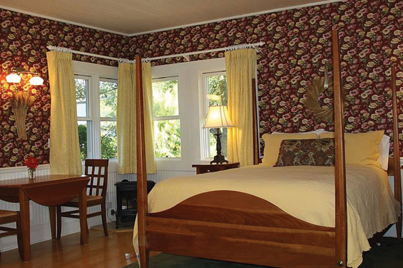 Case Ranch Inn Interior